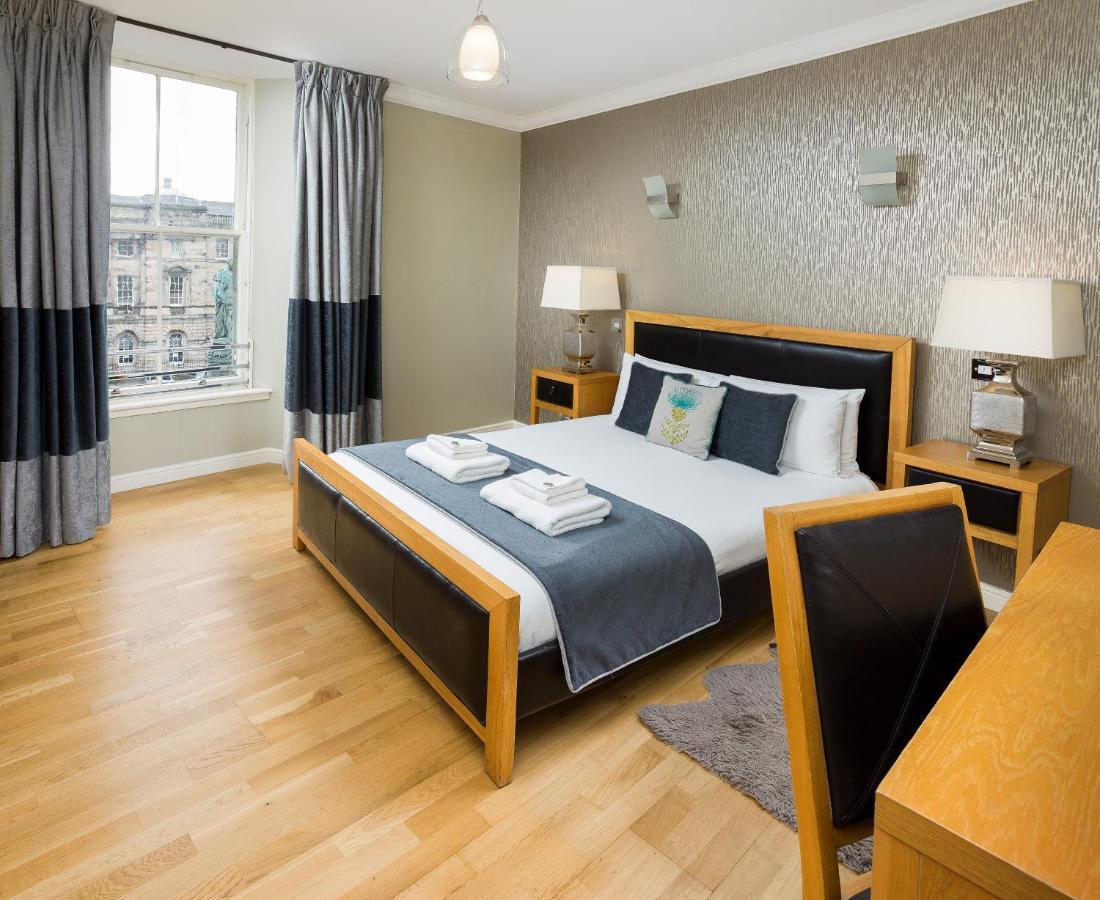 Old Town Suites - Royal Mile Edimburgo Esterno foto